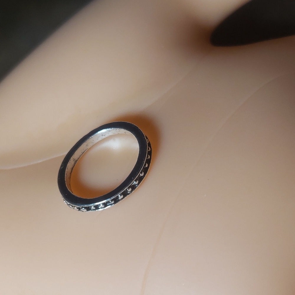BRAND NEW RING SIZE 4.5 - Picture 2 of 2